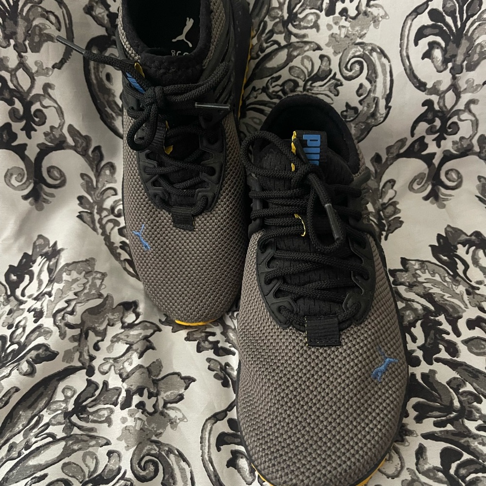 Puma Charcoal and Black Athletic Shoes